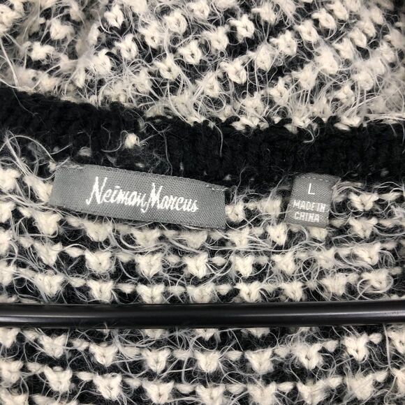 Neiman Marcus Cardigan Open Front, Belted Sweater Hoodie, Eyelash Fabric, sz  L - Picture 10 of 10